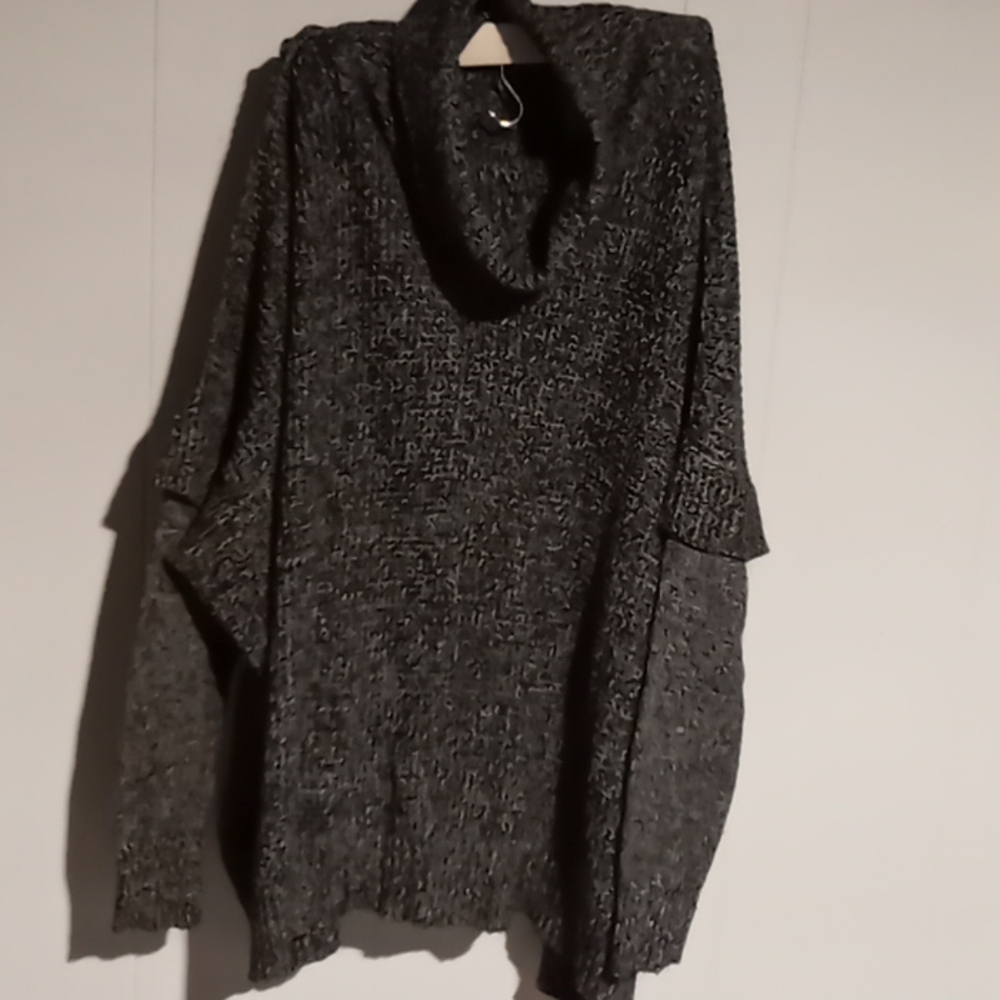 Alya oversized turtleneck sweater